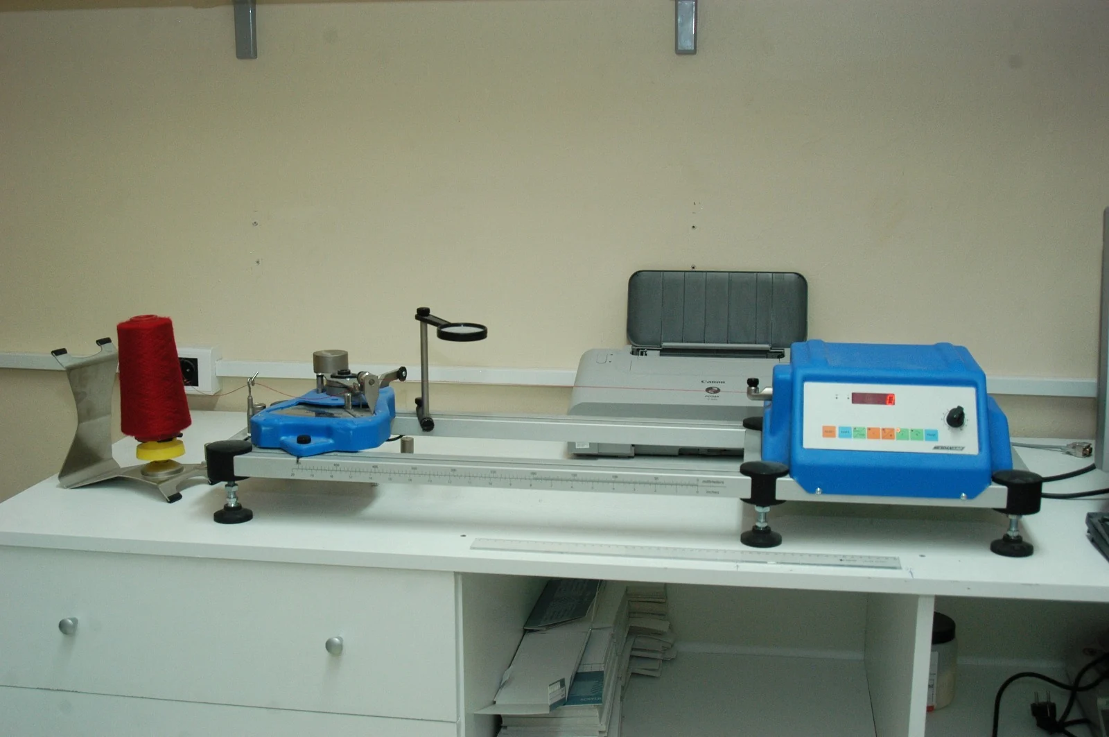 Laboratory testing equipment